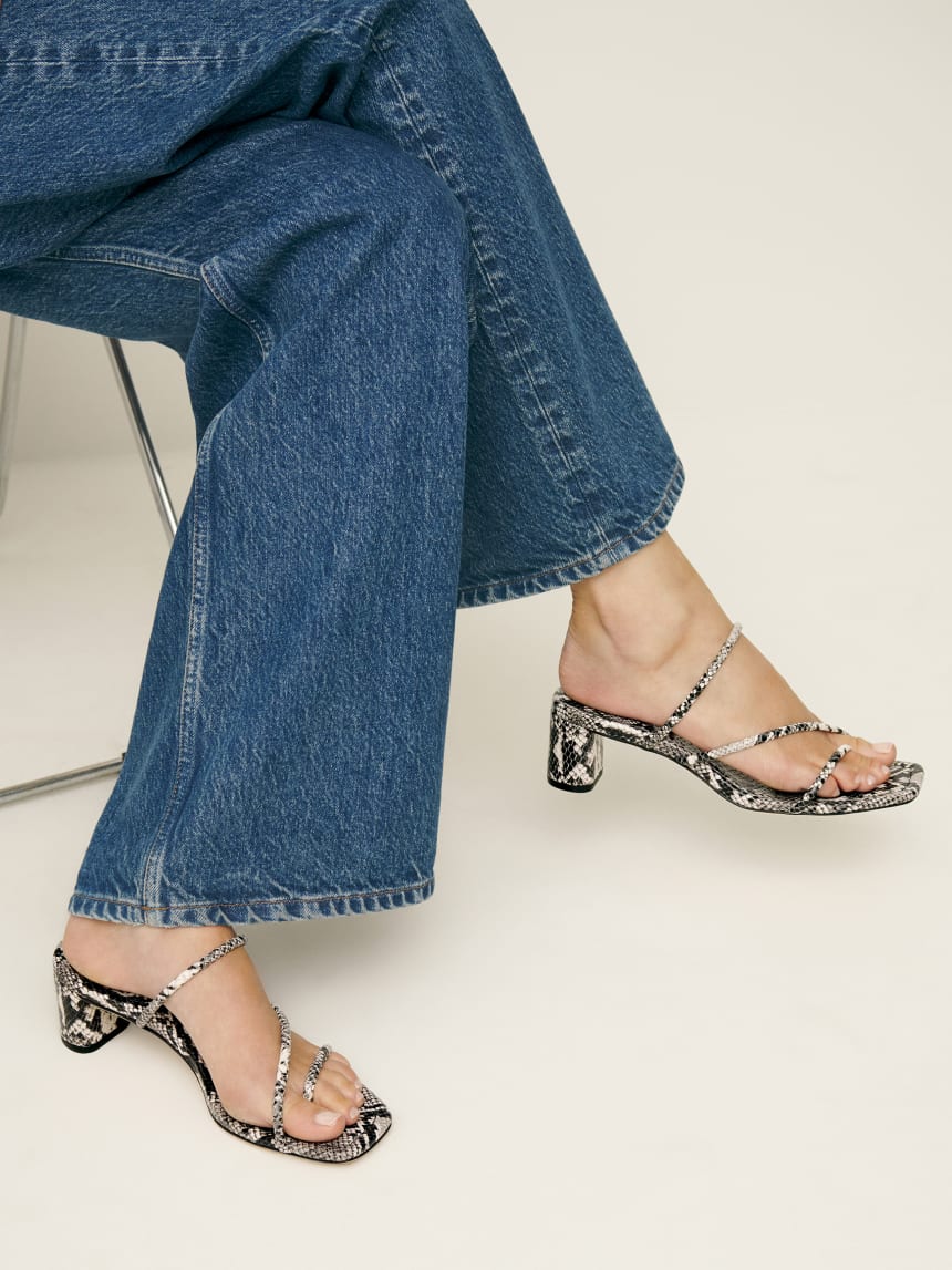 SW. Square Toe Sandal