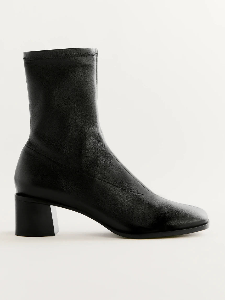 SW. Square Toe Boots