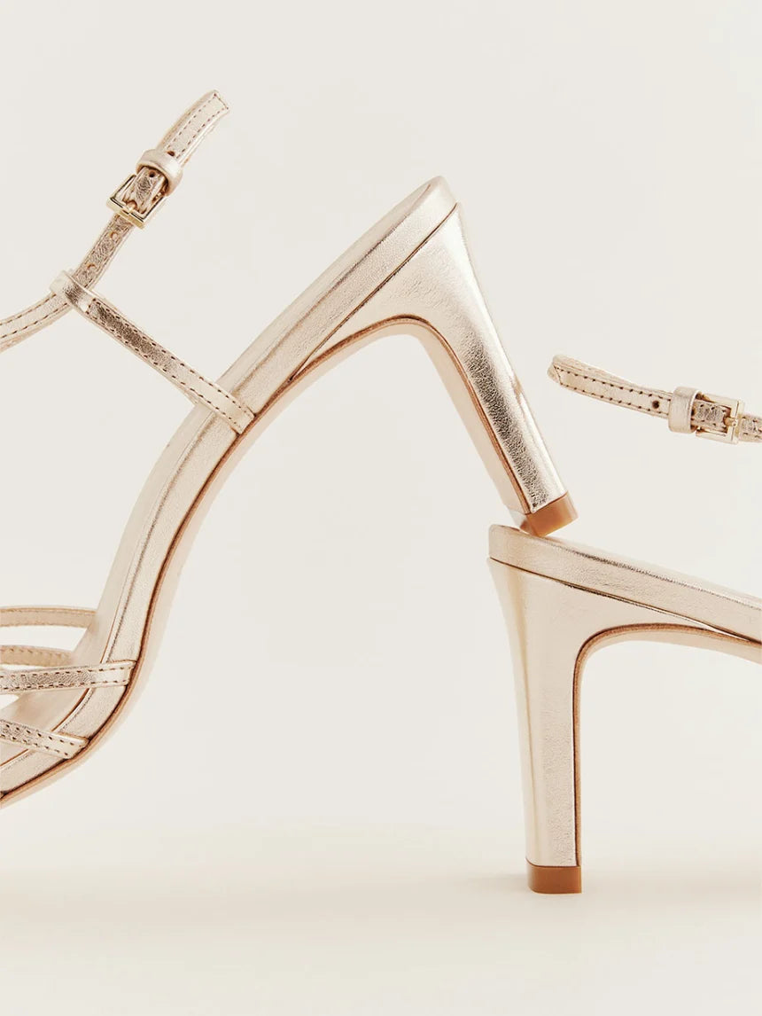 SW. Almond Toe Heeled Sandal