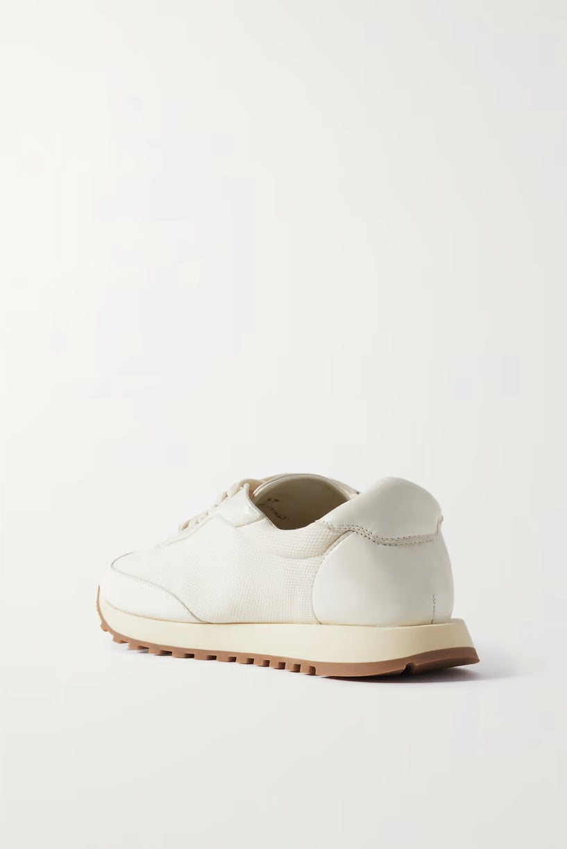 SW. Leather Sneakers